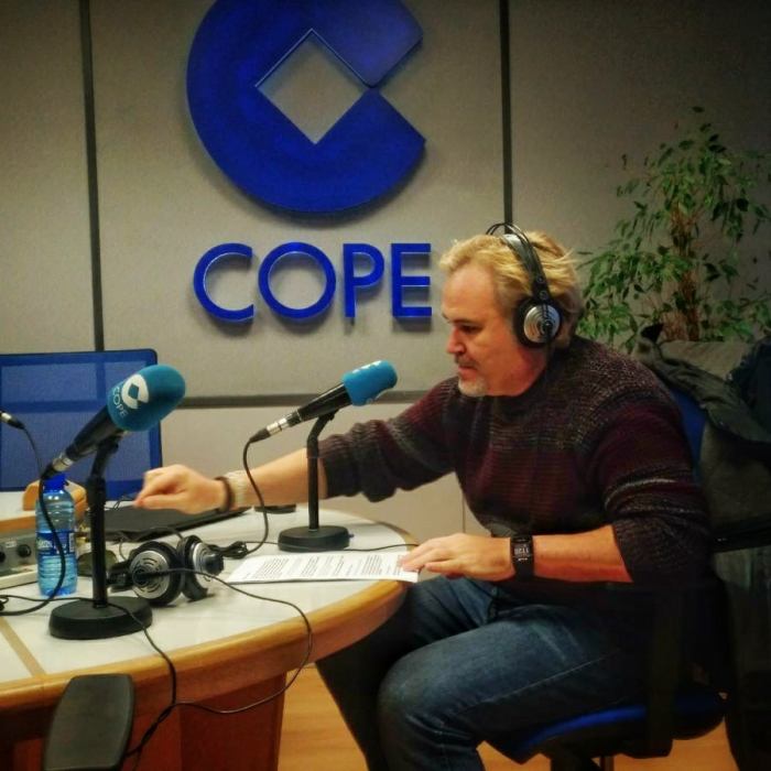 26230052_1671045539583839_2174819926570467769_n